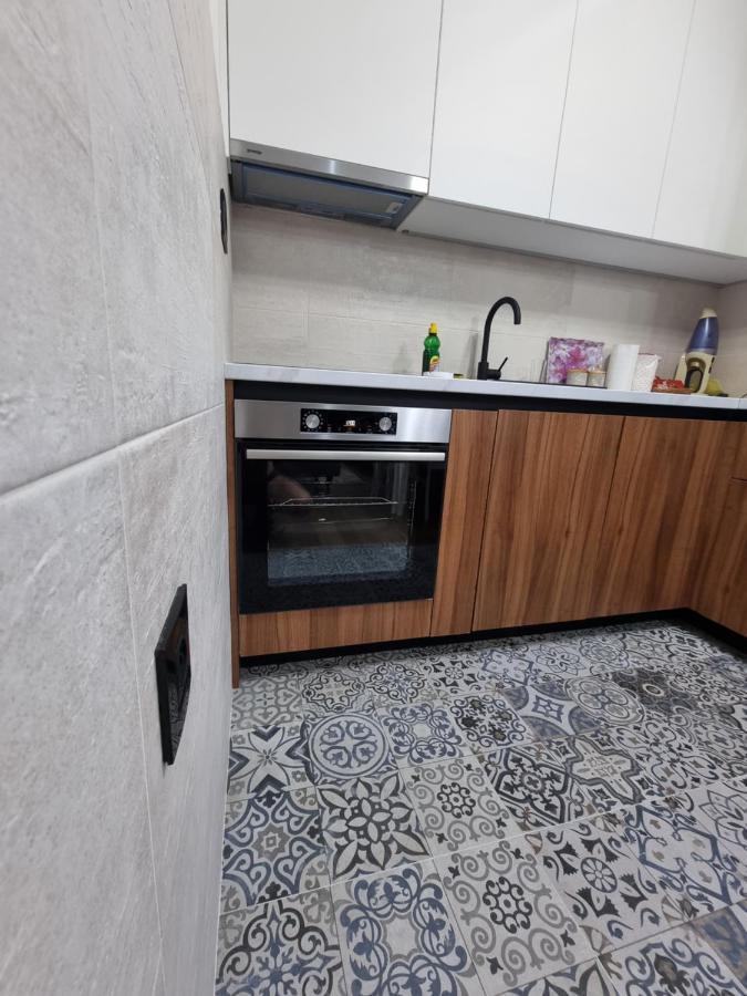 Fantastic New Centre Apartment พอดโกริกา ภายนอก รูปภาพ